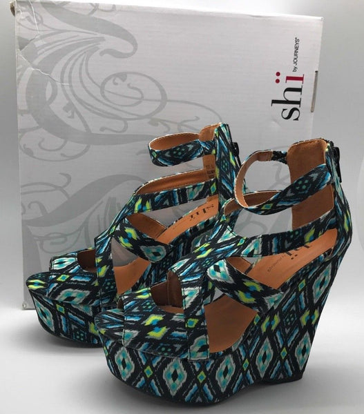 Shi by Journeys Womens Follow Me Platform Wedge Sandals, Turquoise Print, 5.5 M