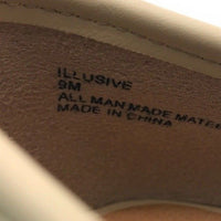 Madden Girl Women's ILLUSIVE Slip On Flats w/Cut Outs, Cream, 9 M - New In Box
