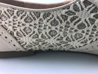 Sarah Jayne Girl's JAZZ Flat Ribbon Lace Up Oxford Shoes, Beige, 2 M US
