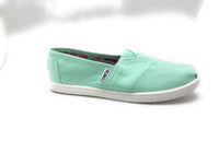 TOMS Youth Classic Canvas Closed Toe Slip On Shoes, Mint Green, Size 5.5 Youth
