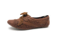 Not Rated Women's Rosebud Lace-Up Oxfords 912193, Tan, 5.5 M US - NIB