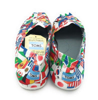 TOMS Men's Classics World Flags Watercolor 10002291 Multi-Color Print, 10 M US